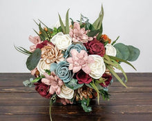 Load image into Gallery viewer, Hazel Finished Bouquet