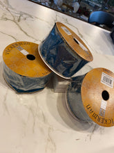 Load image into Gallery viewer, Turquoise and Gold Ribbon
