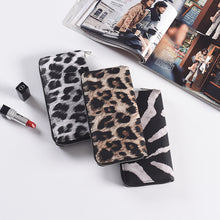 Load image into Gallery viewer, Leopard &amp; Zebra print Faux  Wallet
