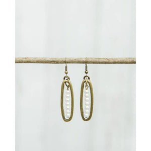 Skinny Oval with Pearl Earring - GoldenLadderInteriors