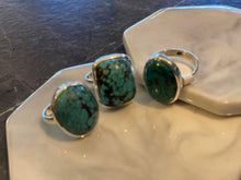 Load image into Gallery viewer, Genuine Colorado Stone Rock Turquoise Ring #4
