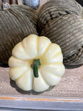 Load image into Gallery viewer, Gourds - Plastic
