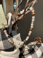 Load image into Gallery viewer, Beaded Jewlery - Ihana Creations
