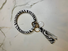 Load image into Gallery viewer, Key Ring Bracelet Collection - GoldenLadderInteriors
