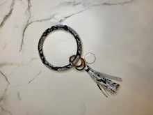 Load image into Gallery viewer, Key Ring Bracelet Collection - GoldenLadderInteriors
