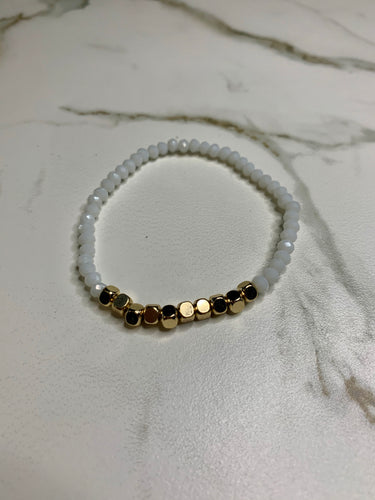 Stone and Gold Bracelet - GoldenLadderInteriors