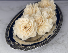 Load image into Gallery viewer, Dahlia 3&quot; Flower
